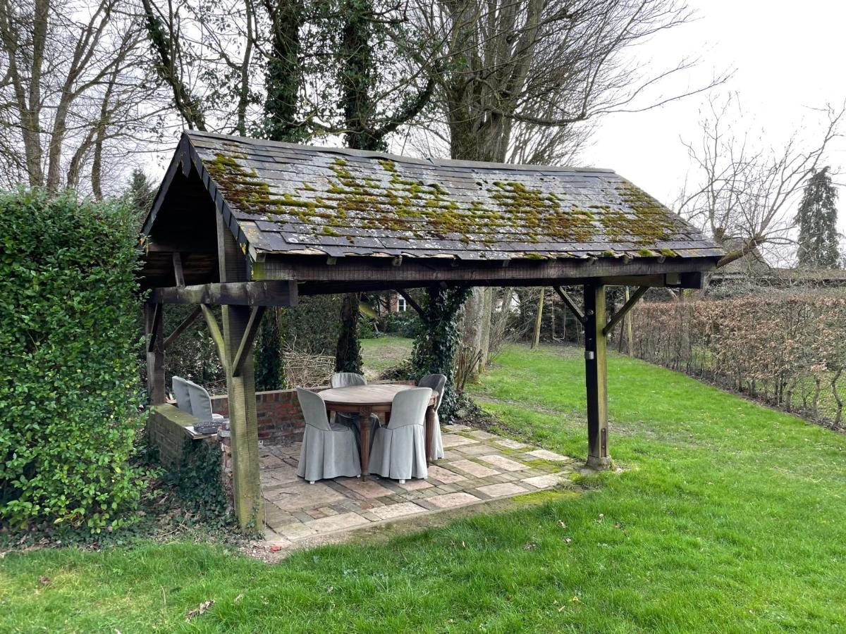 Les Gites Du Champ-De-Bataille Sainte-Opportune-du-Bosc Buitenkant foto